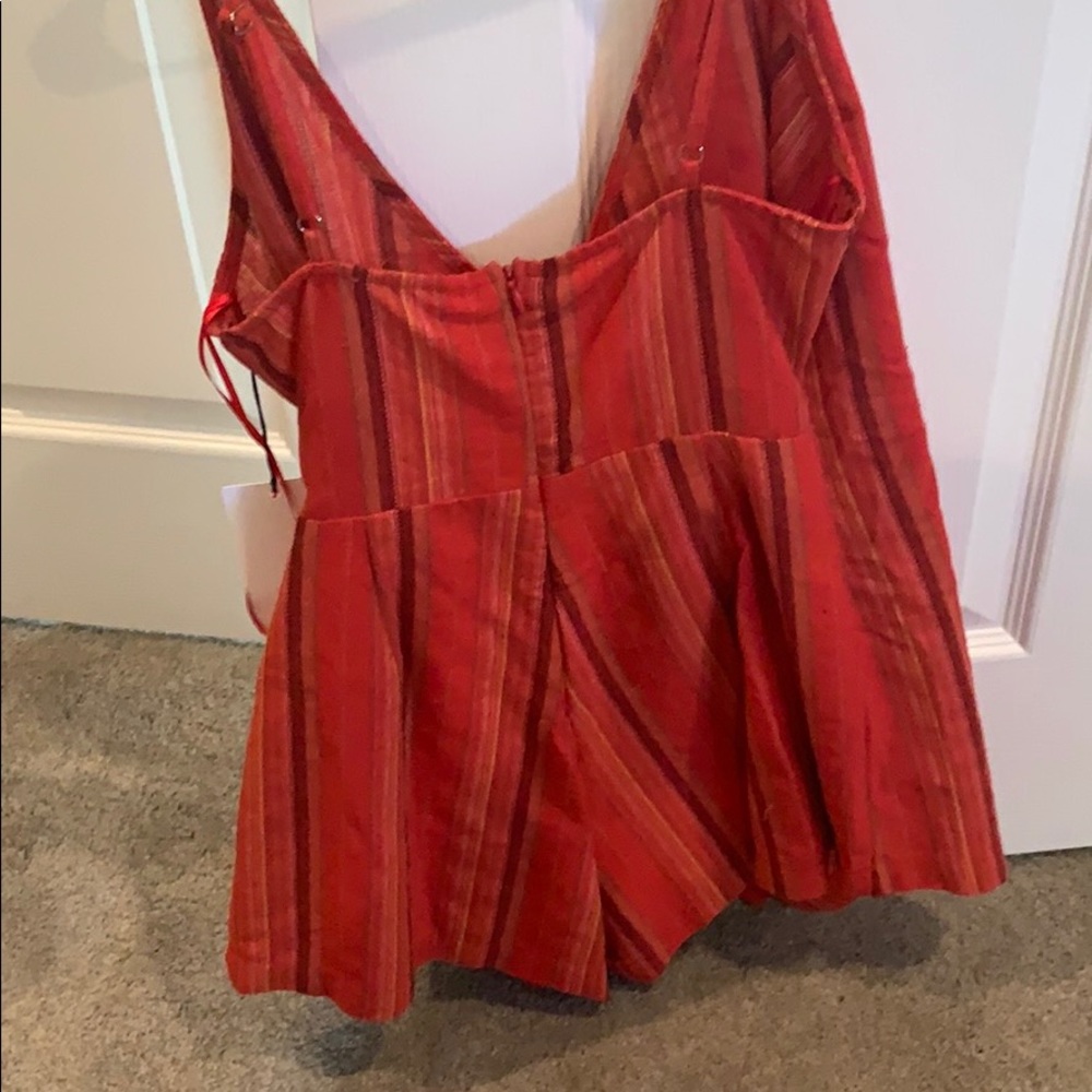 Short romper - Picture 2 of 7